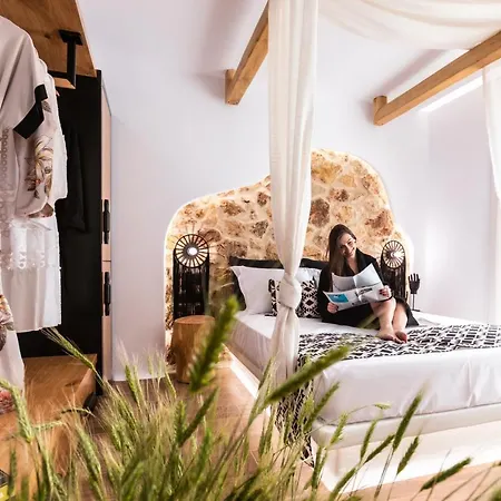 Rodillo Hotel Plaka (Naxos)